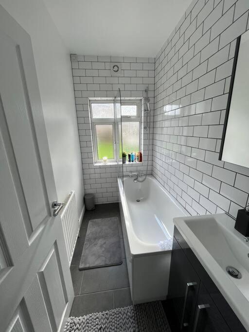 Castle Court Apartment ลอนดอน ภายนอก รูปภาพ