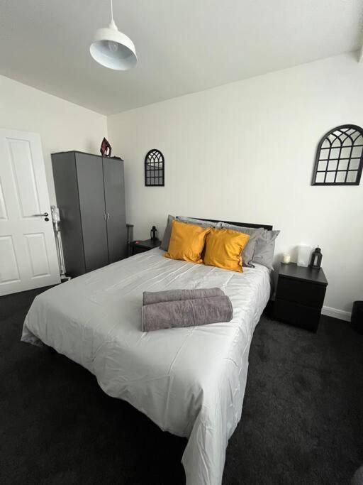 Castle Court Apartment ลอนดอน ภายนอก รูปภาพ
